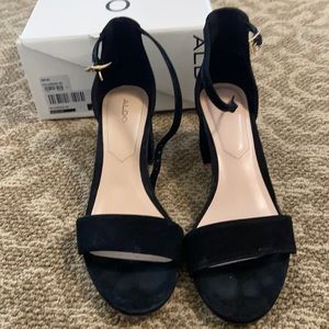 Aldo strappy shoe